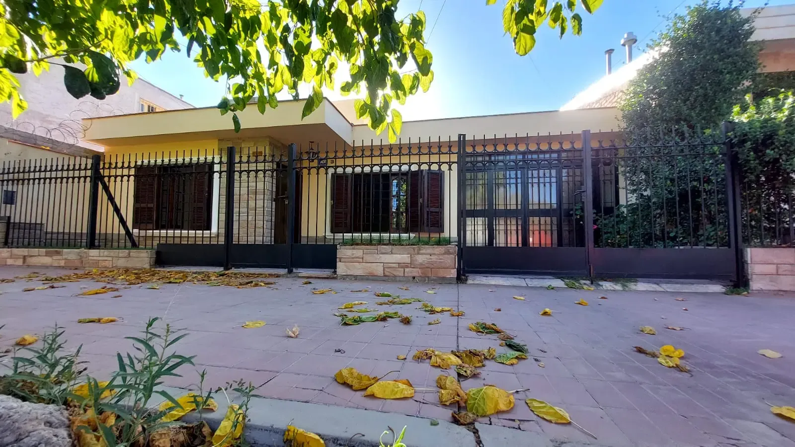 LUJAN | CASA EN VENTA B° 13 DE DICIEMBRE
