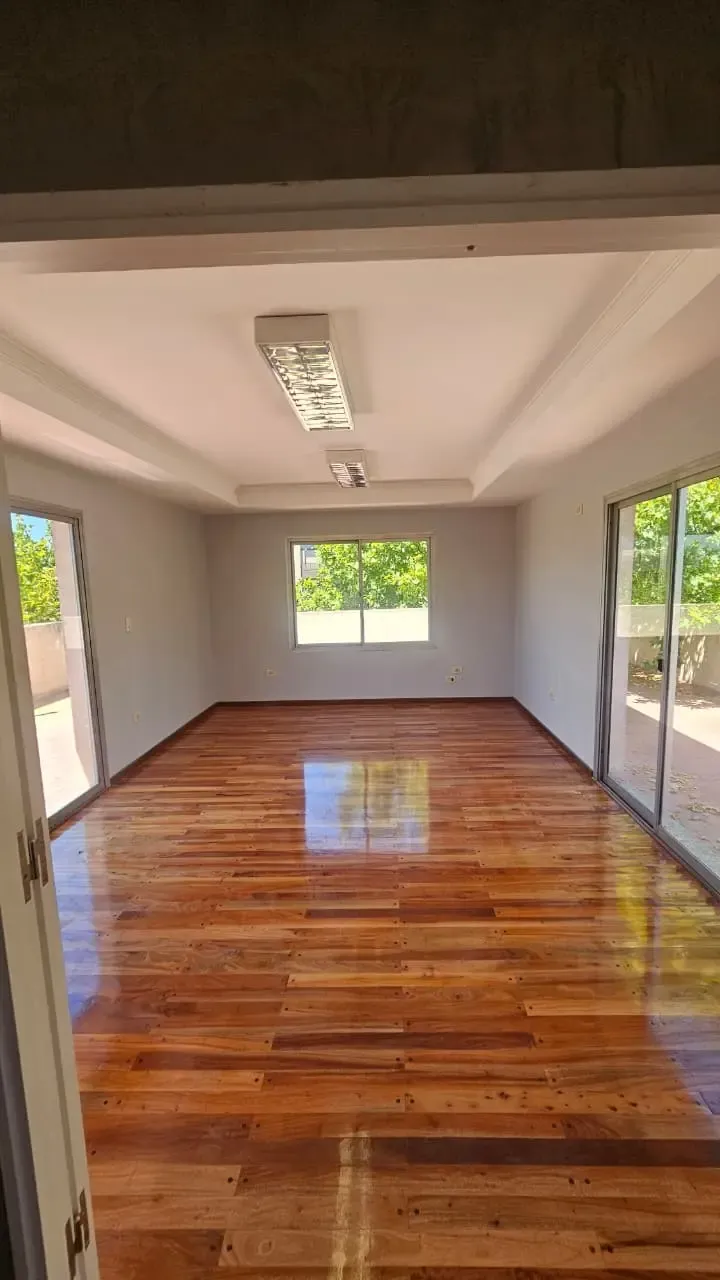 Alquiler | Exclusiva Oficina Dúplex en El Corazón de La Ciudad