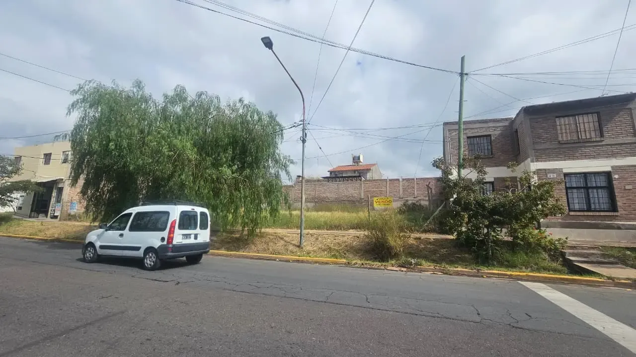 GC | LOTE CALLE CHUQUISACA