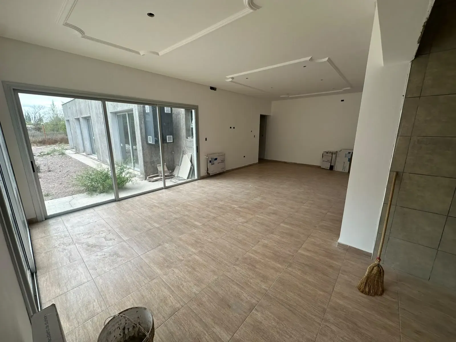 Casa en Venta Chacras de Coria - Obra Gruesa Terminada